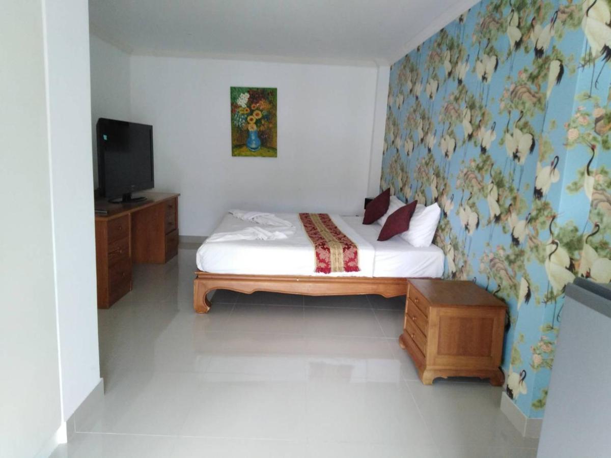Sea Song Inn Kamala Beach Extérieur photo
