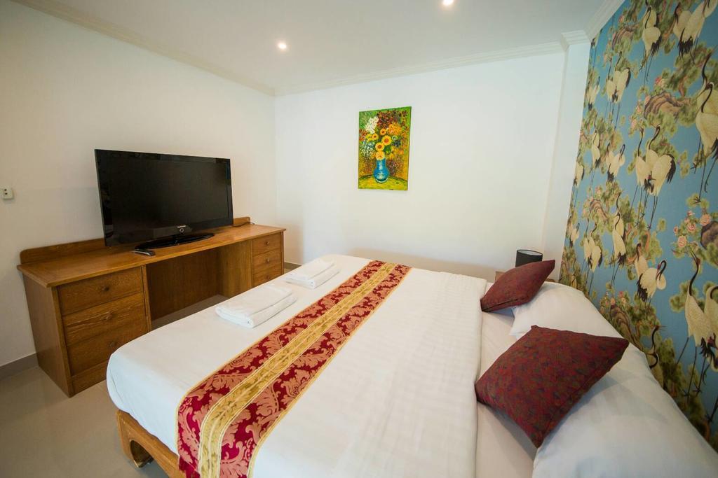 Sea Song Inn Kamala Beach Chambre photo